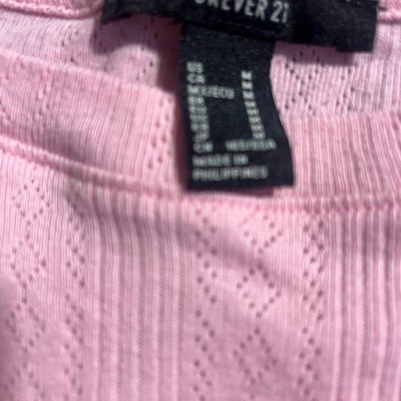 327-Forever 21 baby pink crop top with rose embroidery #dumphim #pink #r… - Picture 3 of 6